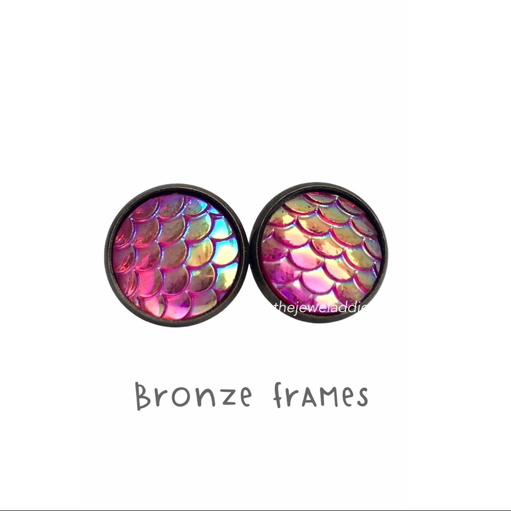3 for 15🎀pink iridescent mermaid scale earrings - Picture 7 of 11